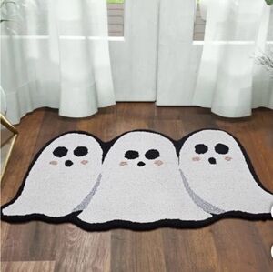 NEW Ghost Halloween Accent Rug